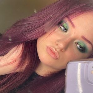 Meet your Posher, Melanie